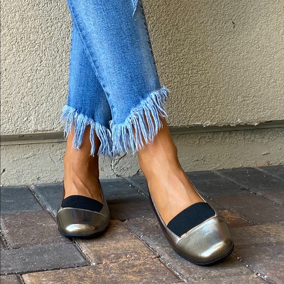 Bronze Closed Toe Slingback Comfort Mule Flats - Picture 1 of 15